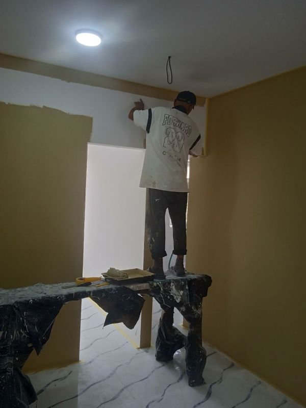 ОБОЙ АБОЙ OBOY laminat imulsya ламинат краска ОБОЙ АБОЙ OBOY laminat imulsya ламинат краска