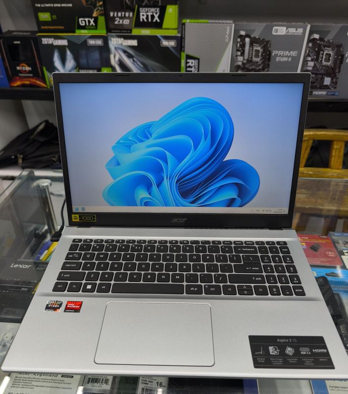 Acer Aspire 3 Ryzen5-5500U Acer Aspire 3 Ryzen5-5500U