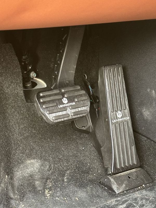 Lepmotor C16 ga pedal nakladka Lepmotor C16 ga pedal nakladka