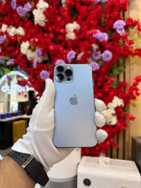 Iphone 13 pro srochna sotiladi Iphone 13 pro srochna sotiladi