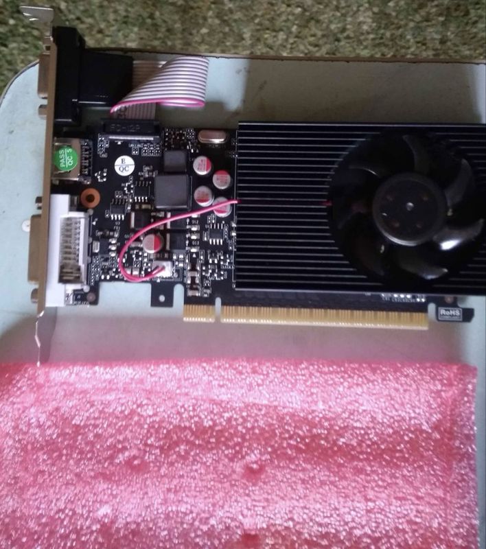 Video karta Nvidia GeForce GT730 4 GB DDR3 128 Bit Video karta Nvidia GeForce GT730 4 GB DDR3 128 Bit