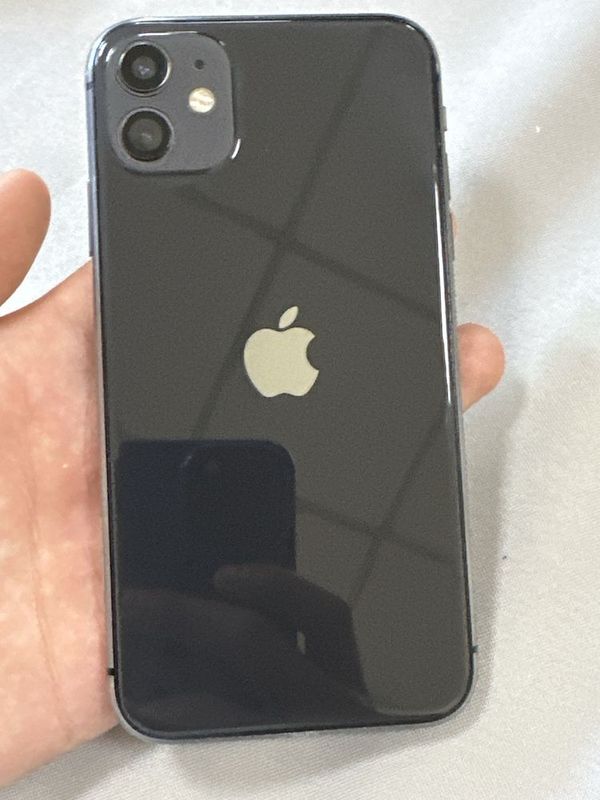 Iphone 11 sotiladi 64 gb 73% Iphone 11 sotiladi 64 gb 73%