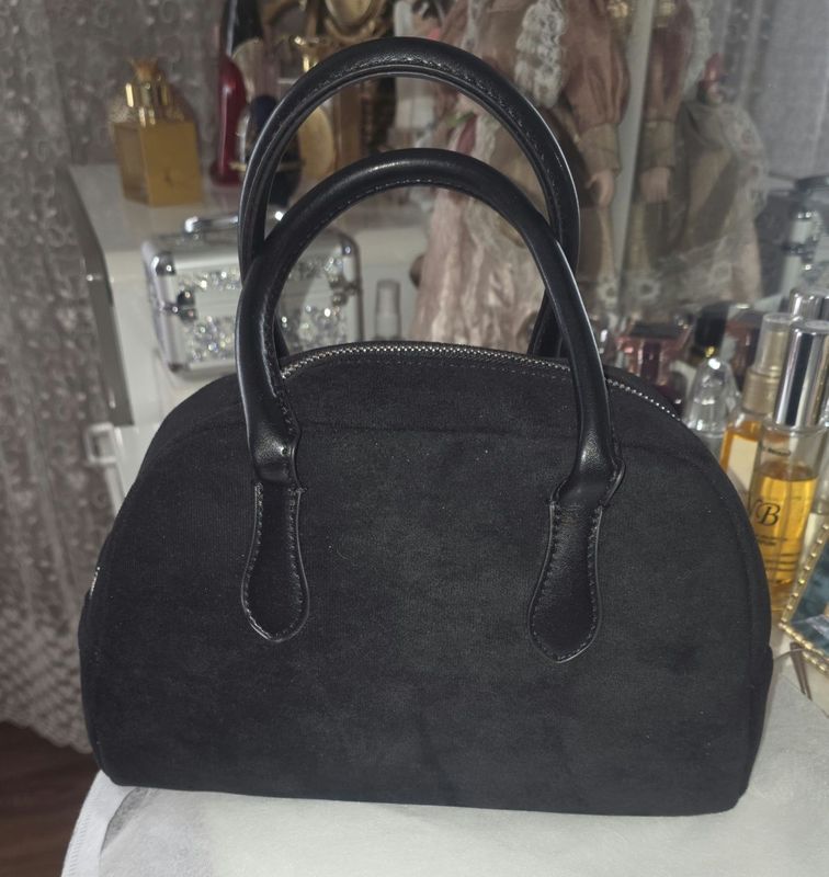 Продаётся сумка замшевая Продаётся сумка замшевая