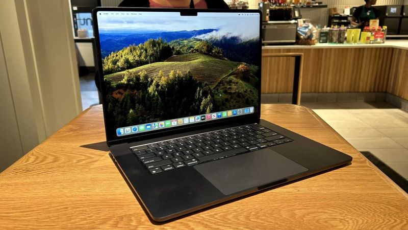 Ноутбук Apple MacBook Air все модели со склад в наличие Ноутбук Apple MacBook Air все модели со склад в наличие