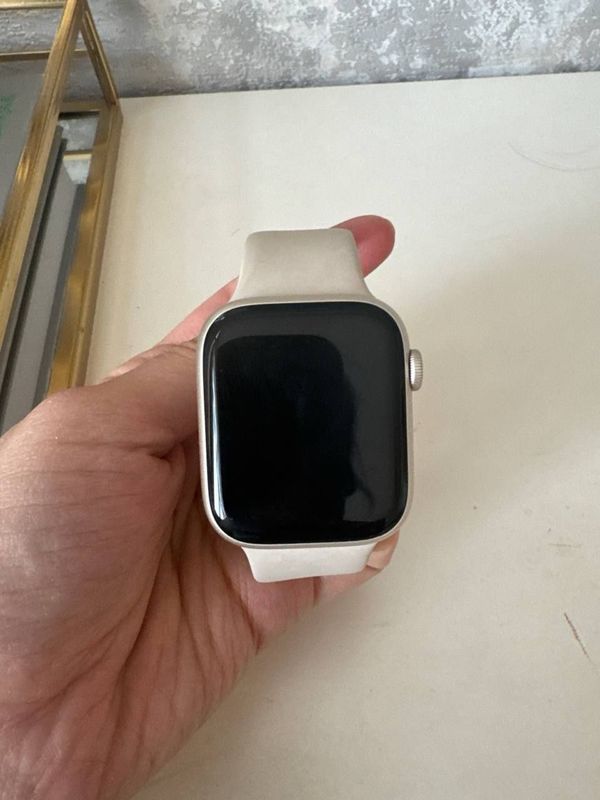 Iwatch 7 gold holati zor