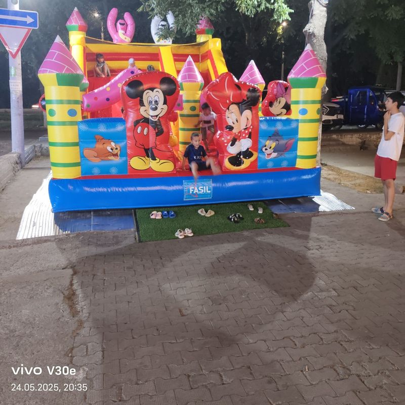 Batut sotiladi yzngi bir kun iwlagan Batut sotiladi yzngi bir kun iwlagan