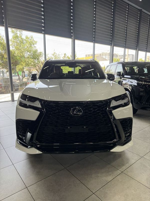 Продается абсолютно новый Lexus LX600 F sport Продается абсолютно новый Lexus LX600 F sport