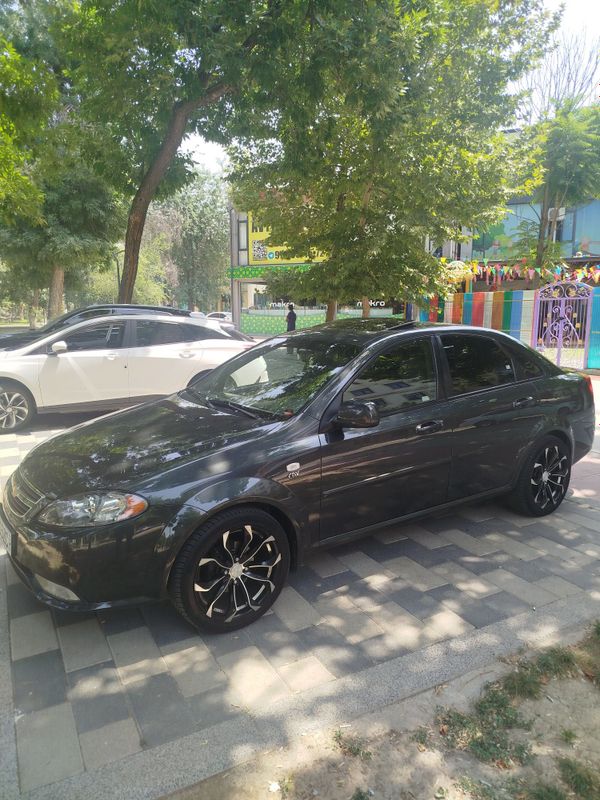 Lacetti gentra sotiladii Lacetti gentra sotiladii