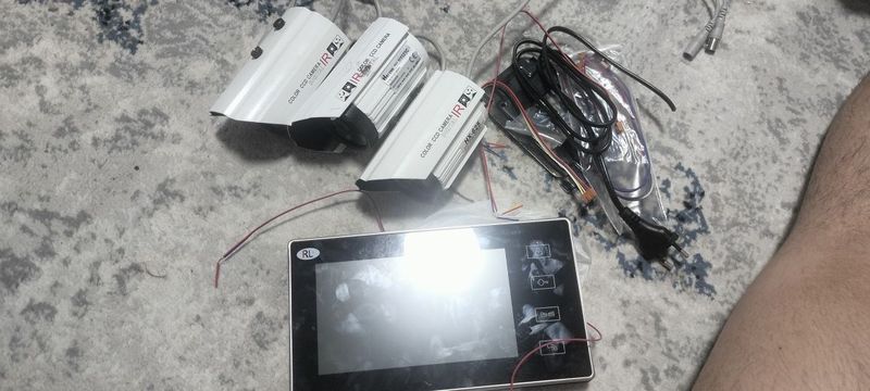 Kamera damafon tablo sotaman almashaman mi kamerega yoki 650minga Kamera damafon tablo sotaman almashaman mi kamerega yoki 650minga