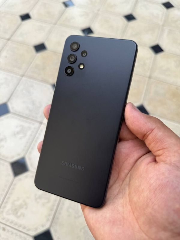 Samsung A32 sotiladi Samsung A32 sotiladi