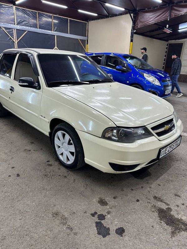 Nexia 2 2014 legenda