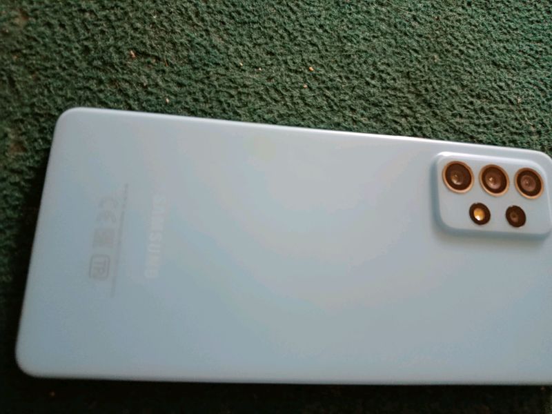 Samsung galaxy A72 6/128 Samsung galaxy A72 6/128