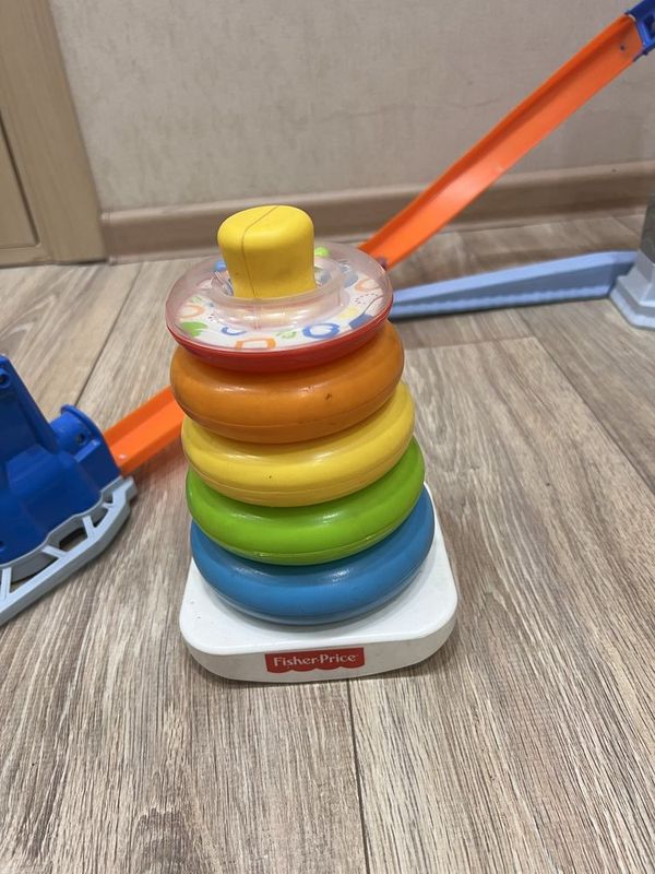 Пирамидка Fisher Price USA