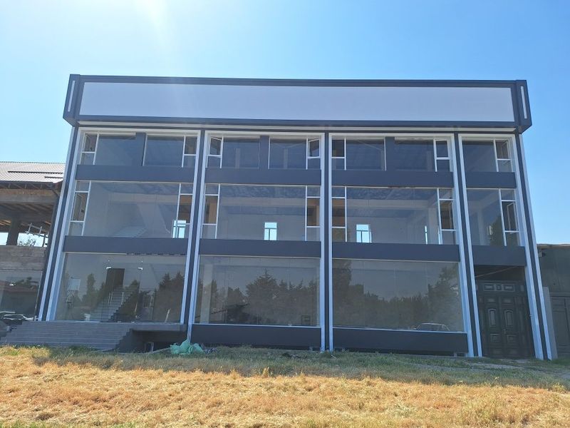 Qoyliq arendaga joy 650kvadrat Qoyliq arendaga joy 650kvadrat
