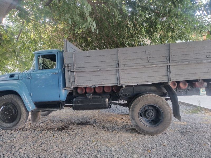 Zil 130 bartavoy sotladi