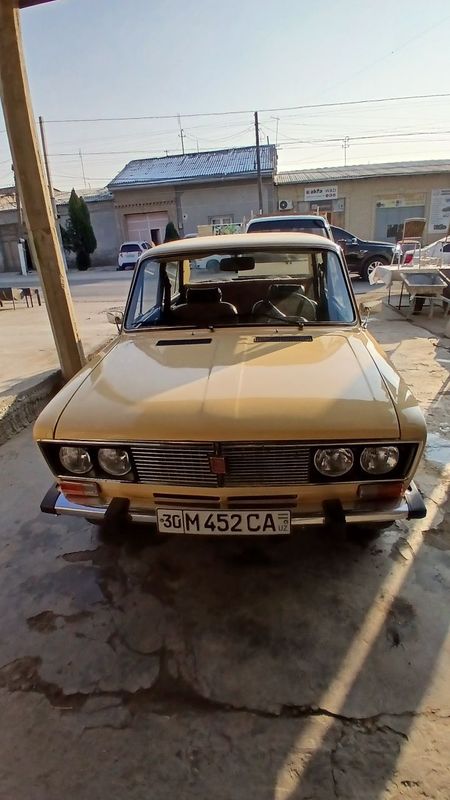 Vaz 2106 sotiladi