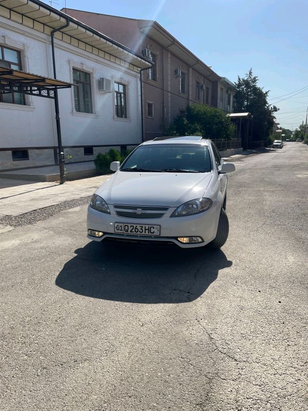 Chevrolet Lacetti 2020 oq avtomat Gentra Chevrolet Lacetti 2020 oq avtomat Gentra