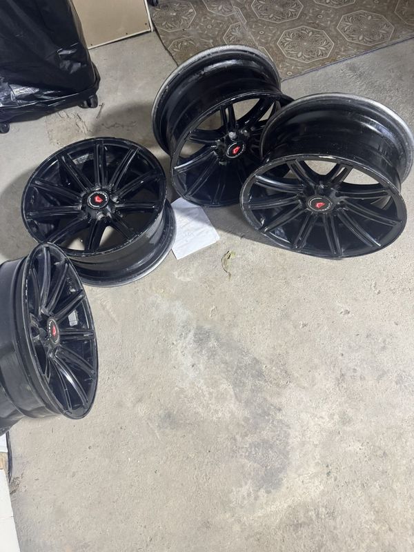 Vossen diska 15 b/u universal xolati zo'r