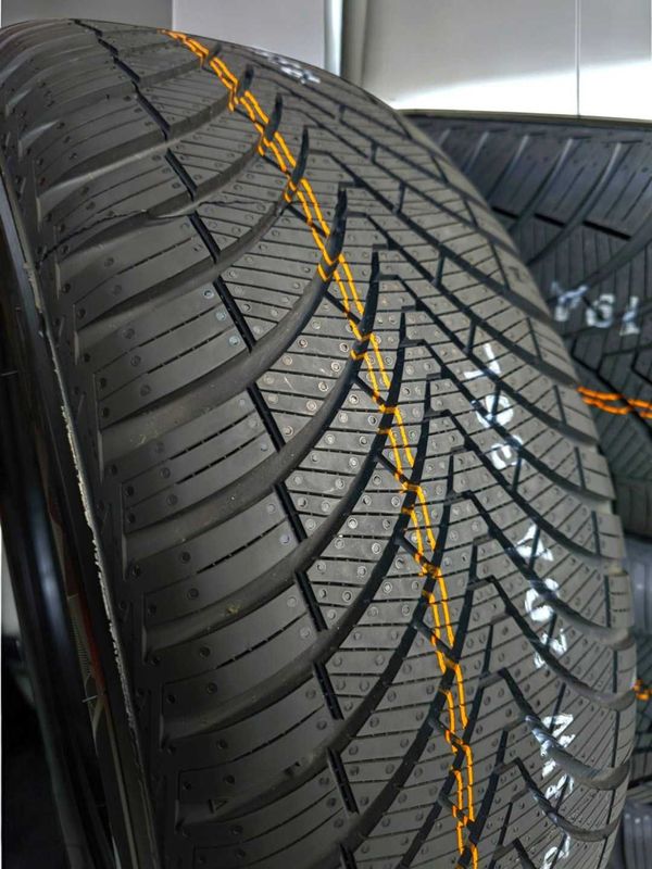 Kumho Solus HA32 195/55R15 Kumho Solus HA32 195/55R15