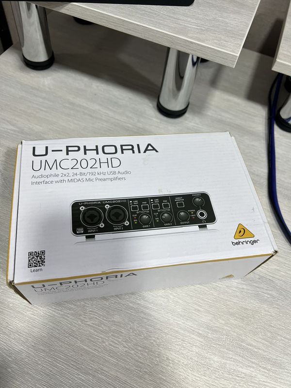 Звукой карта behringer uphoria umc 202 hd