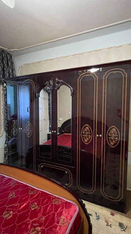 Срочно продаю!Спальная мебель в комп. за 120 у.е.