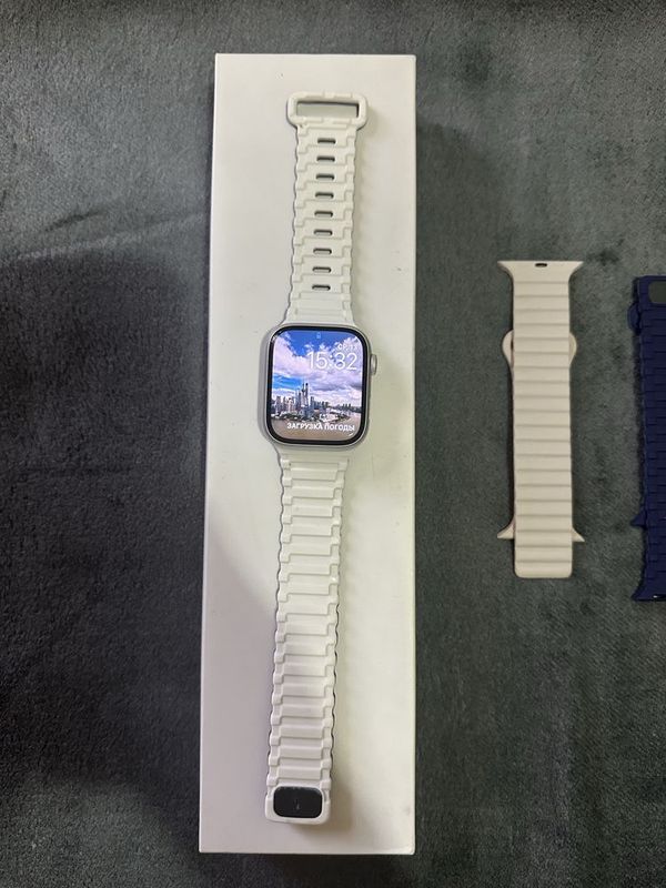 Срочно Apple Watch Series 8 45 мм