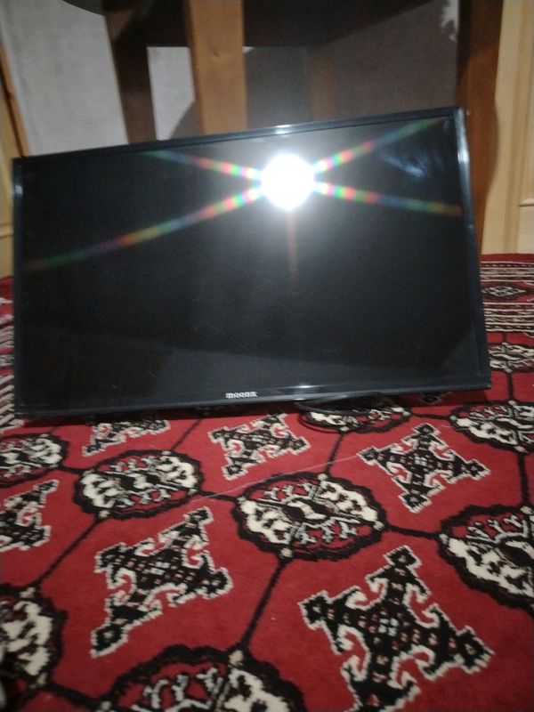 Moonex 32k7000 boʼyi 43 eni 73  yangi ishlatilmaga