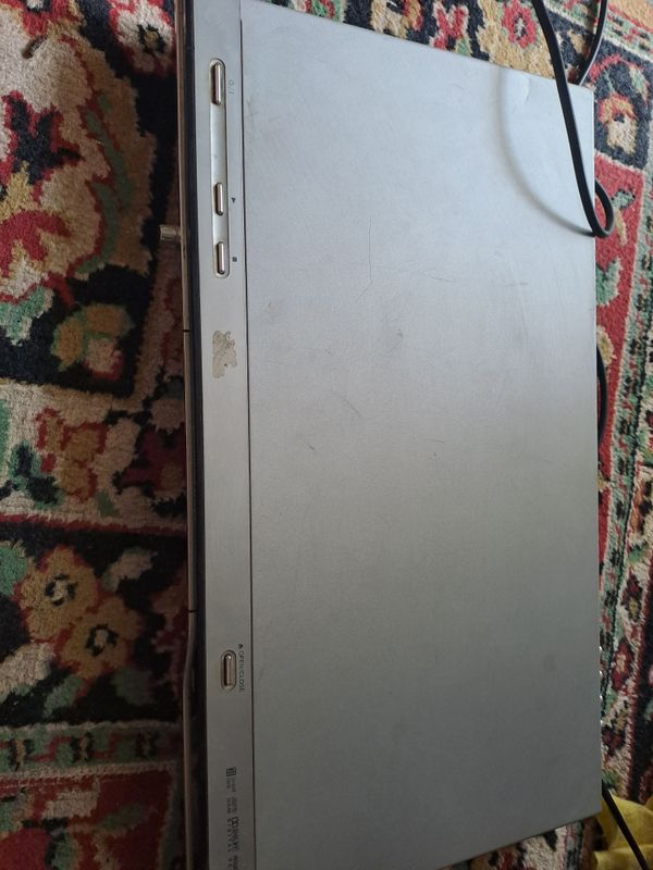 DVD player от LG DVD player от LG