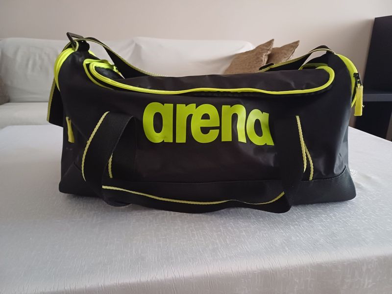 Спортивная сумка от arena Спортивная сумка от arena