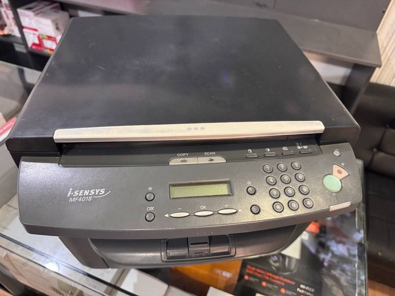 Canon i-sensys MF4018! Yaxshi holatda!