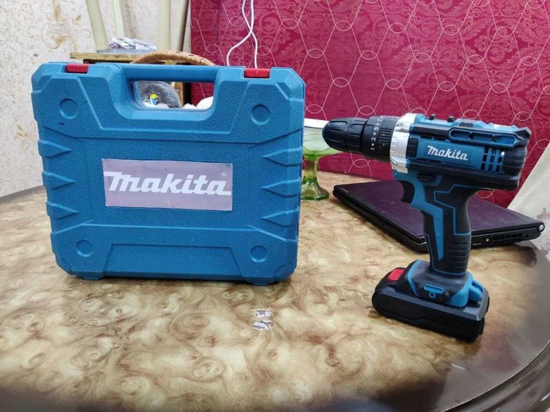 Продам шуруповёрт Makita (Китай) Продам шуруповёрт Makita (Китай)
