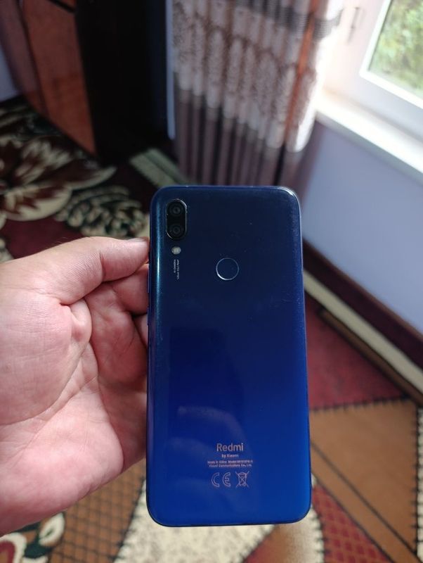 Redmi 7 sotiladi