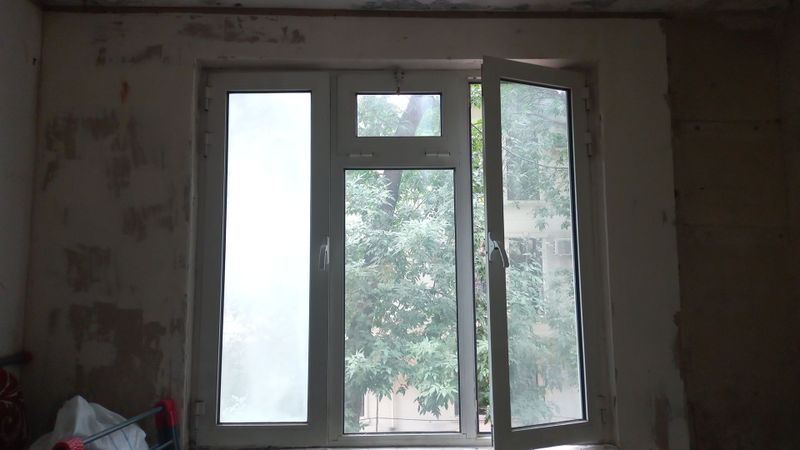 Продается Оконная рама Продается Оконная рама