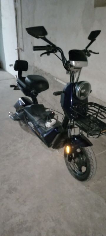 Skuter tokli.moto