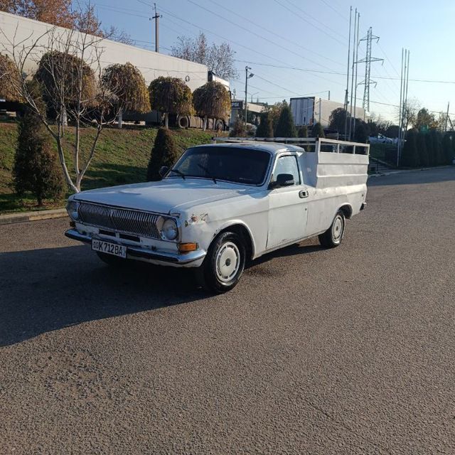 Volga 24001 pikap