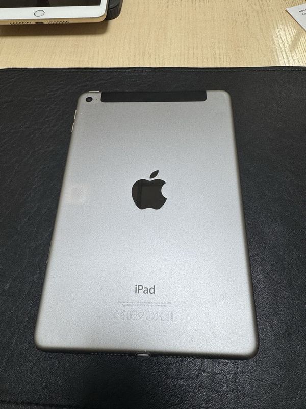 I pad 4 mini хорошом состоянии