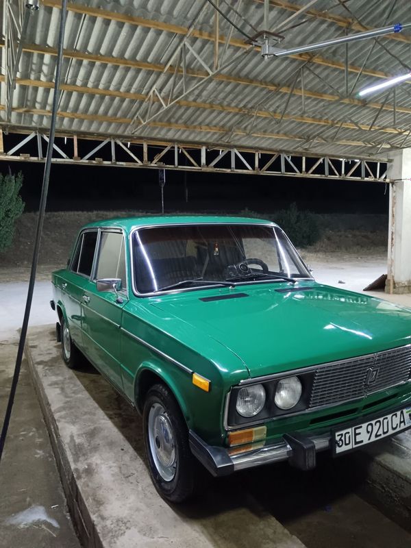 Jiguli Vaz 2106 sotiladi, metani bor