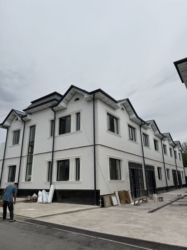 Nazarbek, Harakatda 6 xonali hovlilar sotiladi Nazarbek, Harakatda 6 xonali hovlilar sotiladi