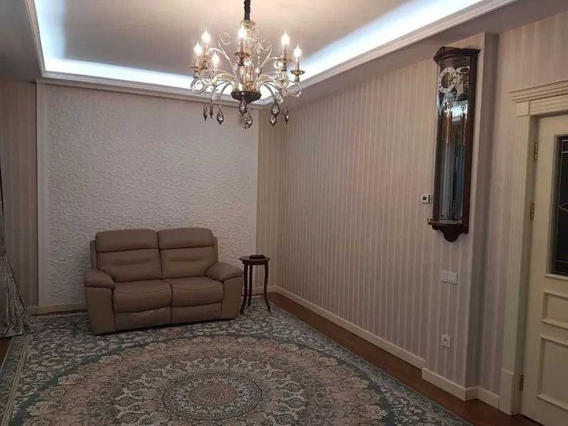 ТаунХаус продается Мирзо Улугбек соток 1,2 Махалля Олтин Тепа
