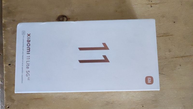 Xiaomi 11 Litr 5G NE Xiaomi 11 Litr 5G NE