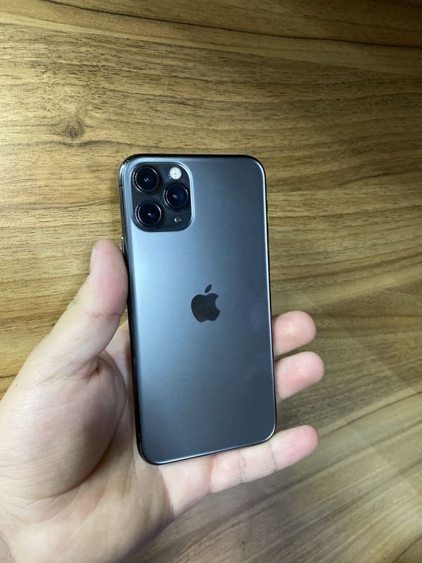 Iphone 11 pro 64gb naxtga va nasiyaga Iphone 11 pro 64gb naxtga va nasiyaga
