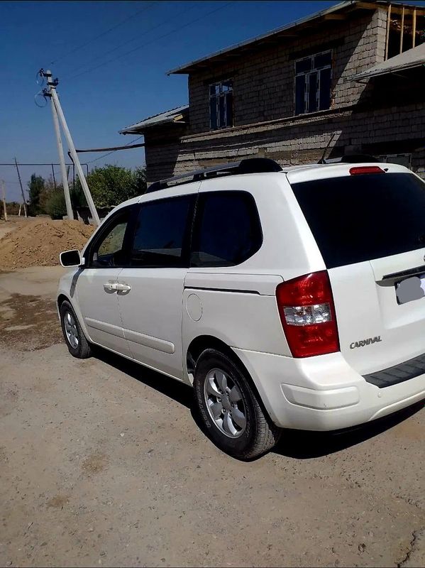 Kia carnival metan gazli