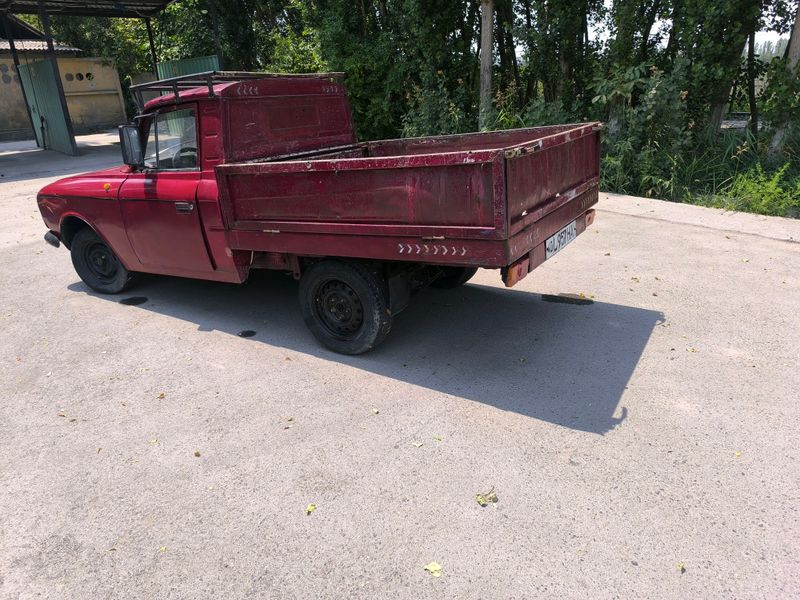 Moskvich 2715 pikap sotiladi Moskvich 2715 pikap sotiladi