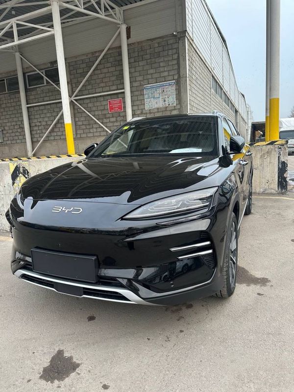BYD CHEMPION SMART 605km qora rangli Toshkentda tayyor BYD CHEMPION SMART 605km qora rangli Toshkentda tayyor