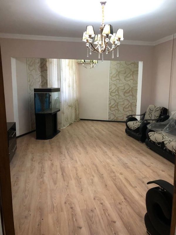 Ул. Бобура 1 Нотариальная контора Яккасарайский РОВД 3 комнаты Ул. Бобура 1 Нотариальная контора Яккасарайский РОВД 3 комнаты