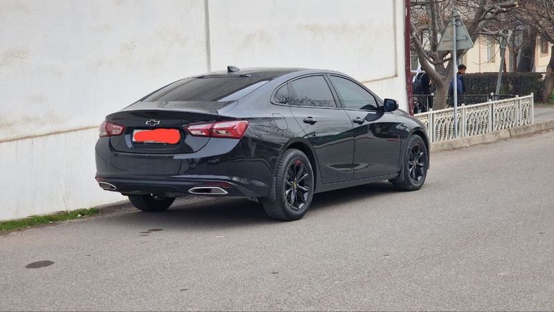 Chevrolet Malibu XL