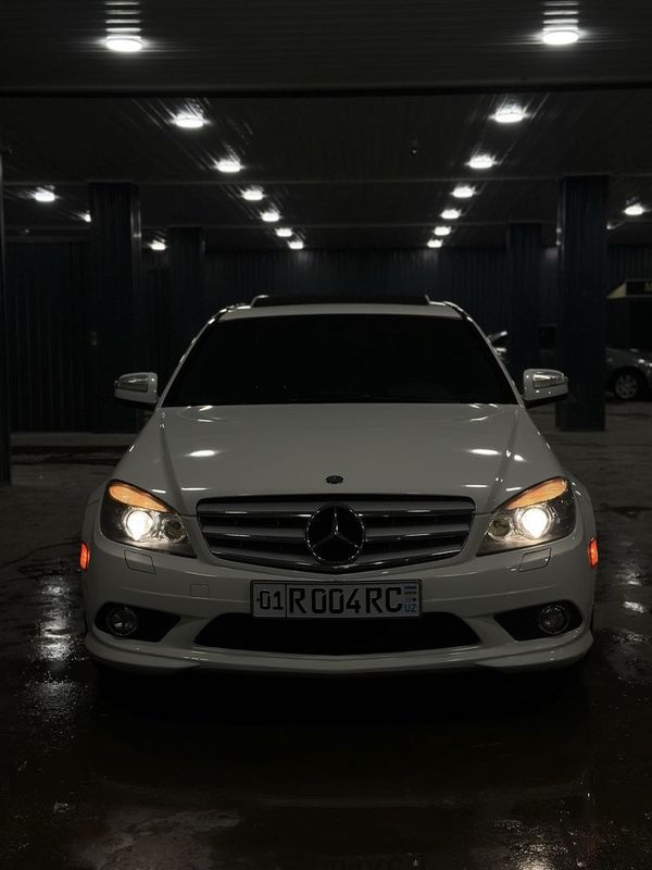 Mercedes w204 c300 Mercedes w204 c300
