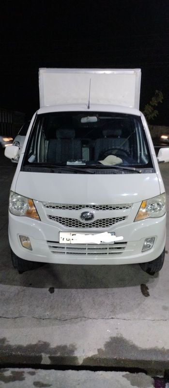 Lifan dubil kabina sotiladi