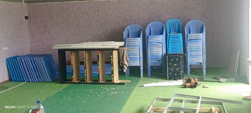 Stol stul komplekt sotiladi Stol stul komplekt sotiladi