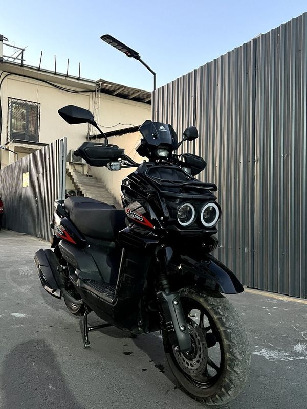Skuter sotiladi Qiumotors